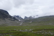 3700F418-392E-4A63-8041-A64C70D9E34F